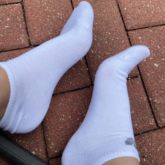 White - Exercise - Picture 3 of 5